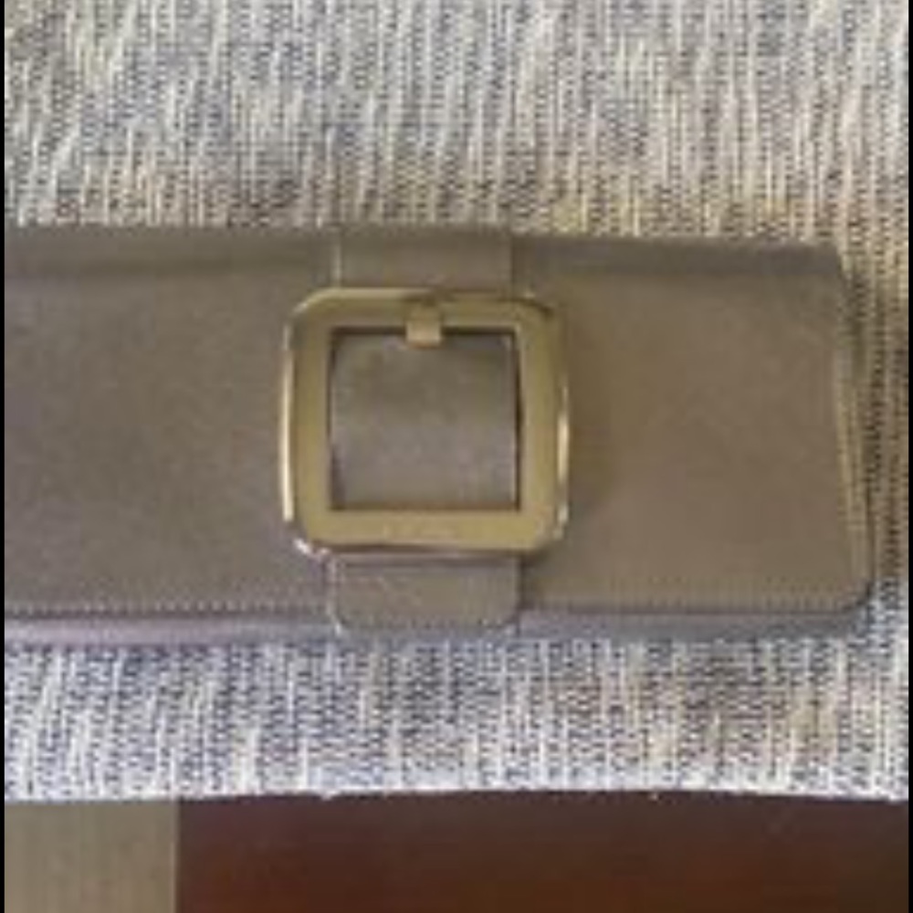 MK clutch